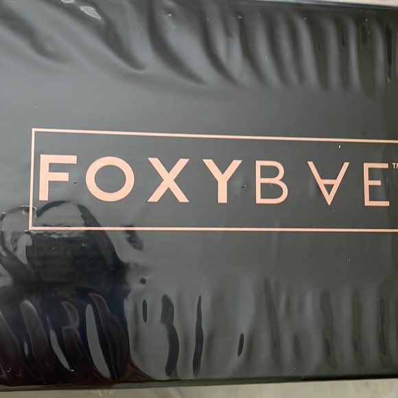 Foxy Bae Rose Gold Collection Blow Out Dryer Brand New in Box - Picture 1 of 3